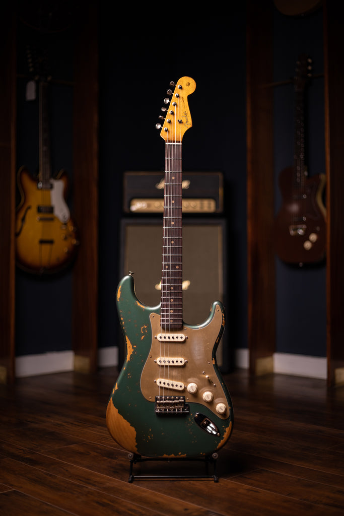 Fender Custom Shop Limited Edition '59 Stratocaster Heavy Relic Electric Guitar - Aged Sherwood Green Metallic