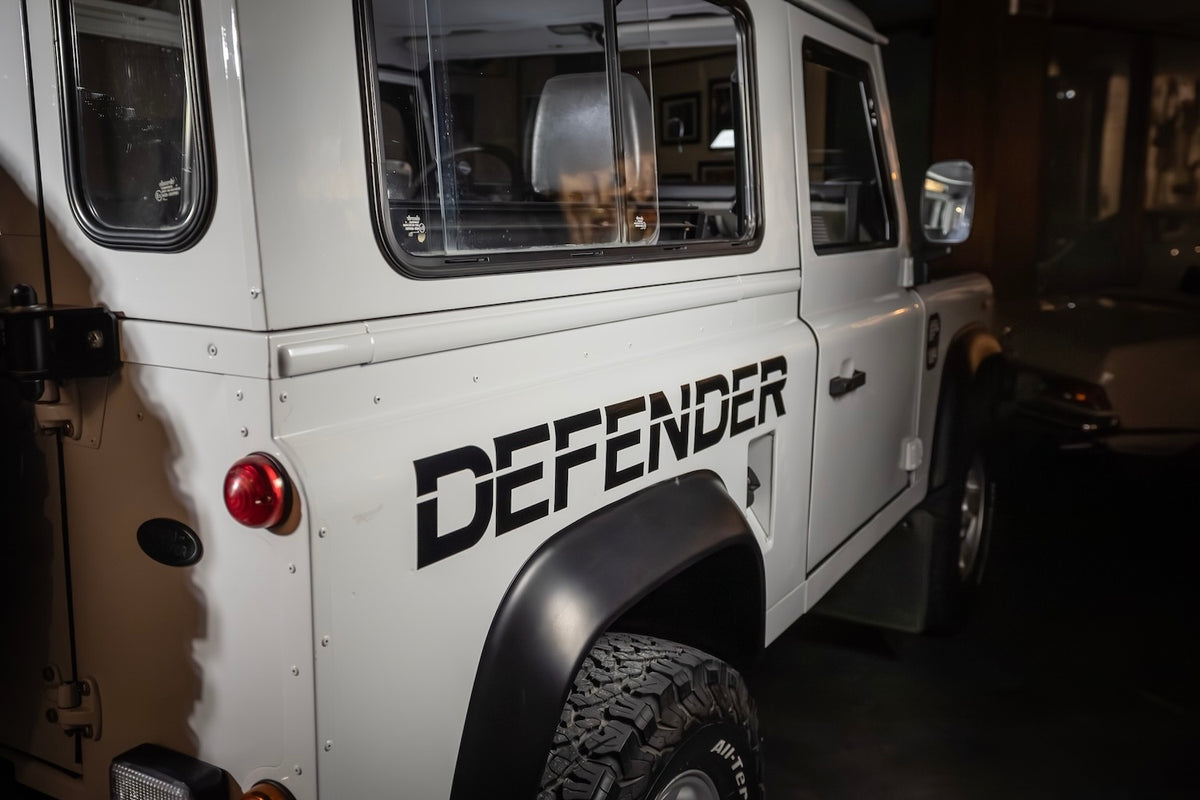 1995 Land Rover Defender 90 | White