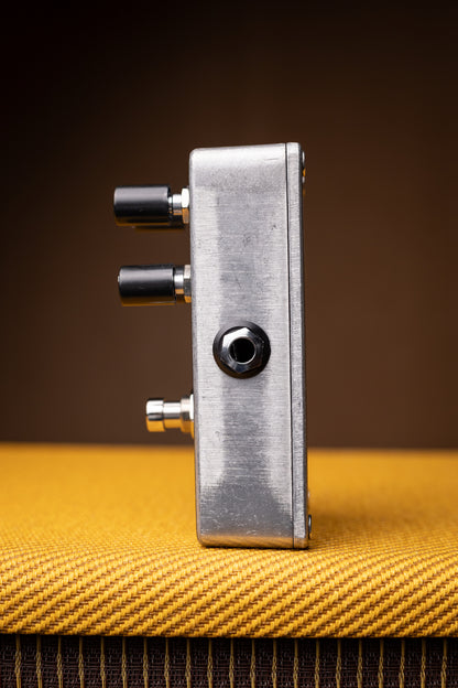 Catalinbread SFT Ampeg-Inspired Overdrive Effects Pedal Metallic Sapphire