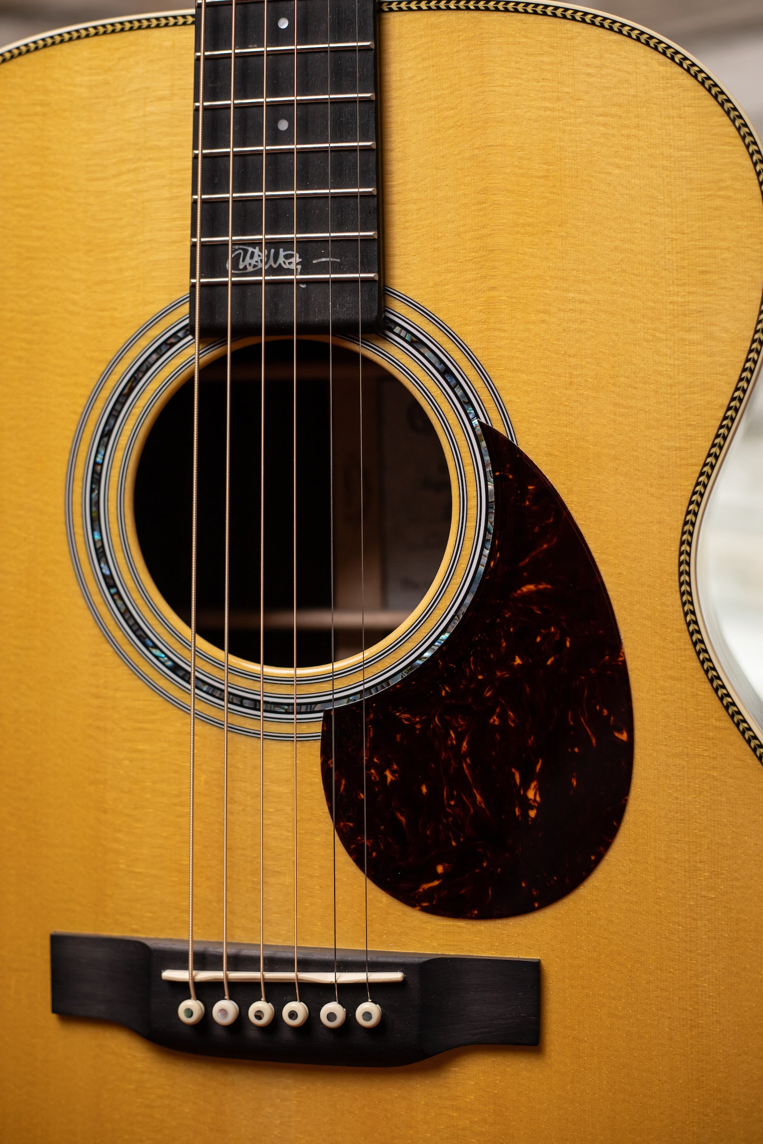 Martin OMJM John Mayer Acoustic-Electric Guitar - Natural