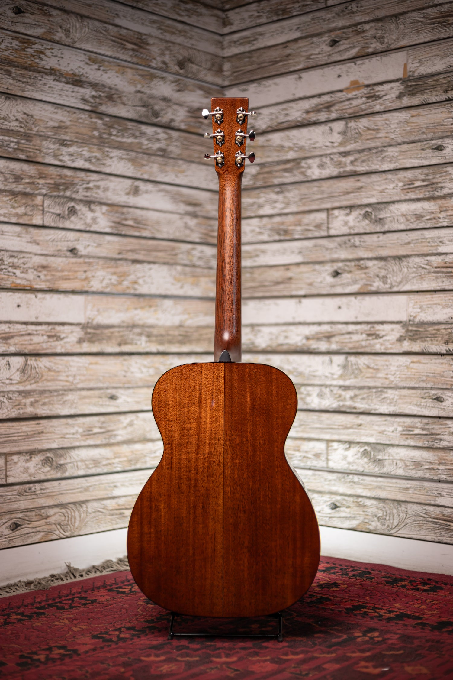 Martin 00-18 Acoustic Guitar - Natural