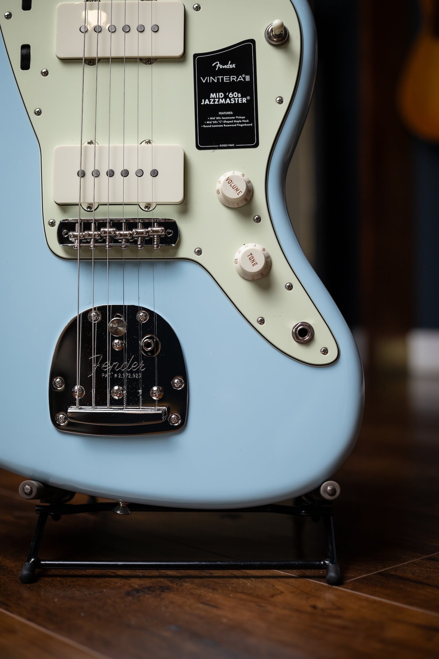 Fender Vintera III Mid '60s Jazzmaster - Sonic Blue