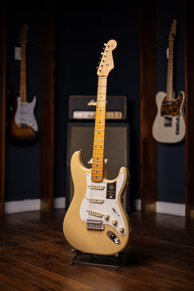 Fender American Vintage II 1957 Stratocaster® Electric Guitar - Vintage Blonde