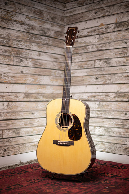 Martin HD-28E 2018 Acoustic-Electric Guitar - Natural