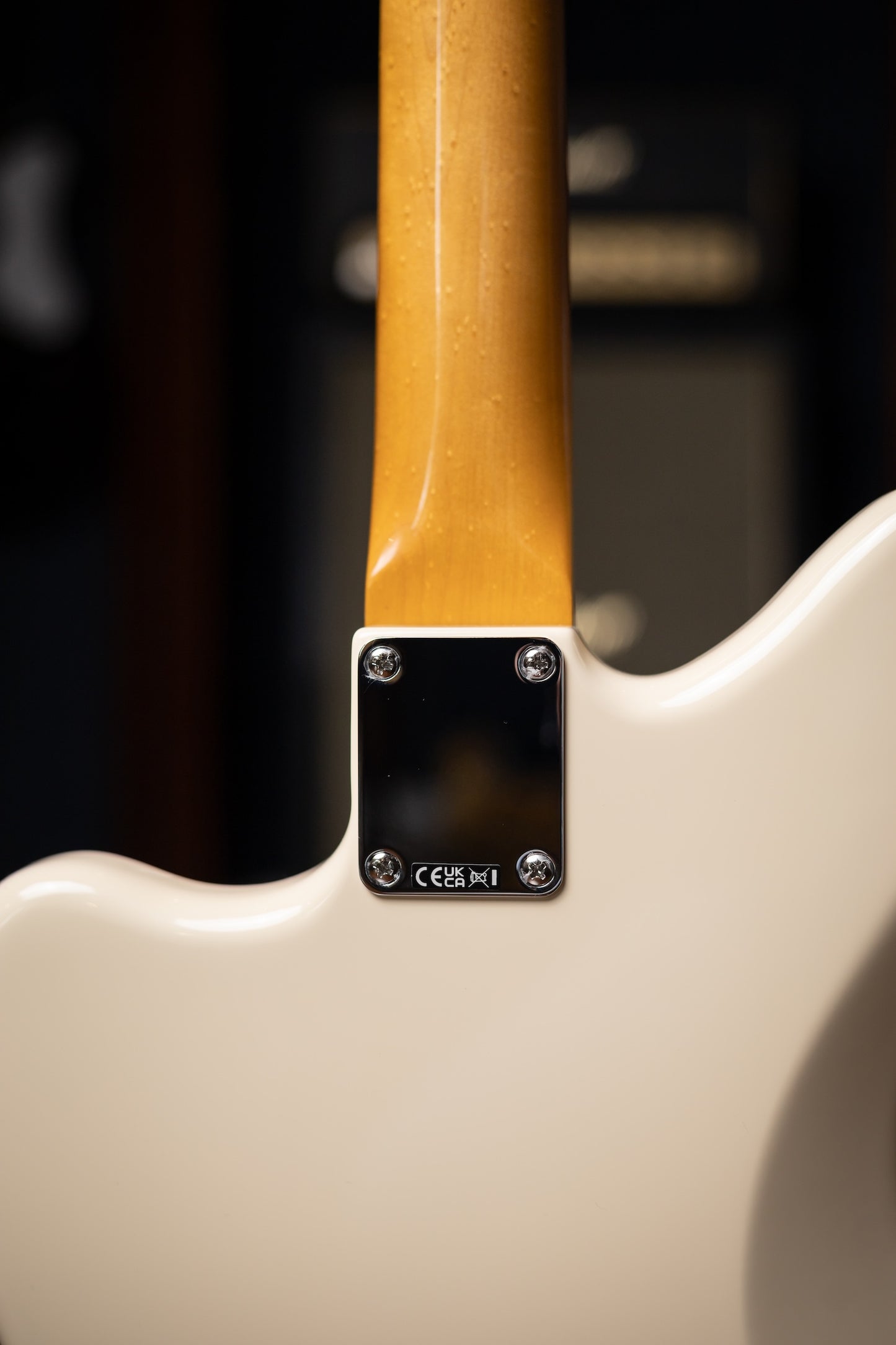 Fender Vintera® III Mid '60s Jazzmaster®, Rosewood Fingerboard Electric Guitar - Olympic White