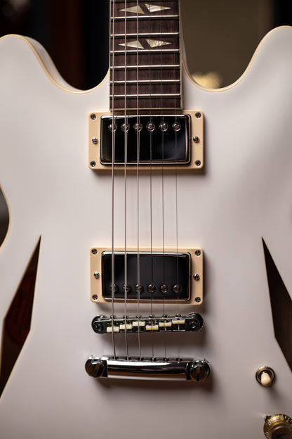 2025 Gibson Custom Dave Grohl DG-335 Limited Edition Electric Guitar - Alpine White