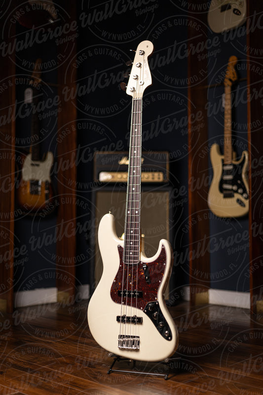 Fender American Vintage II 1966 Jazz Bass - Olympic White
