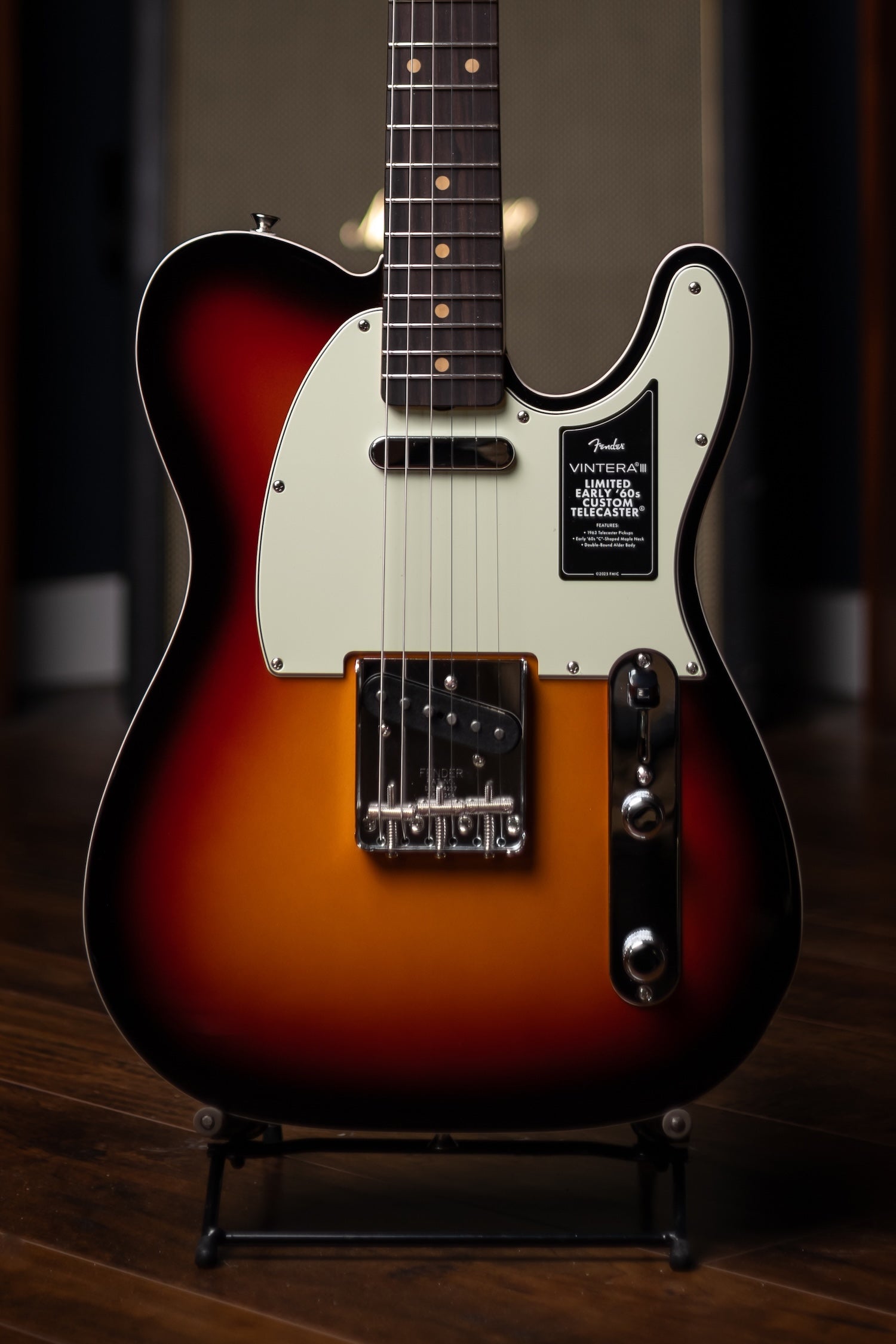 Fender Limited Edition Vintera III Early '60s Custom Telecaster - 3-Color Sunburst