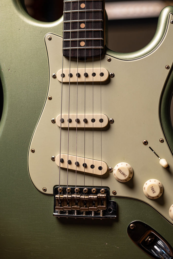 Fender Custom Shop 1959 Journeyman Stratocaster Electric Guitar - Faded Aged Sage Green Metallic