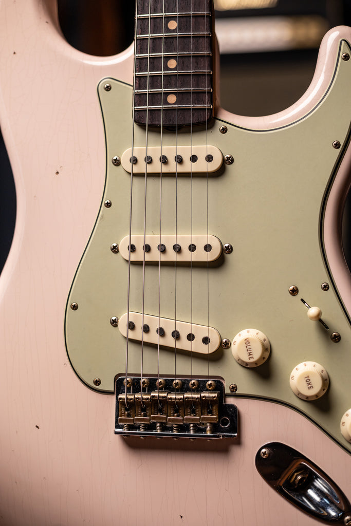 Fender Custom Shop 1959 Journeyman Stratocaster Electric Guitar - Super Faded Aged Shell Pink