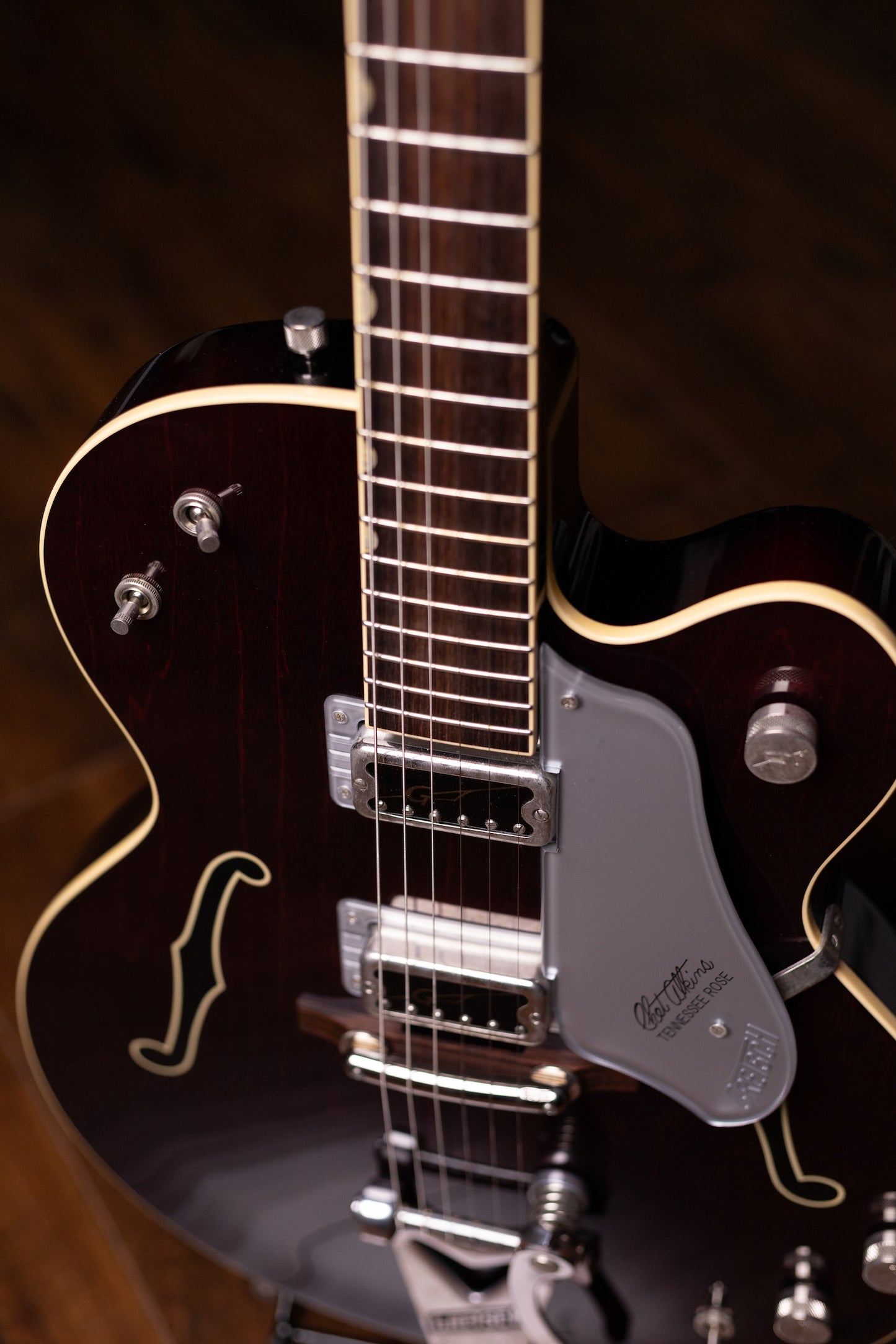 2018 Gretsch G6119-1962HT Chet Atkins Tennessee Rose HT Electric Guitar - Burgundy