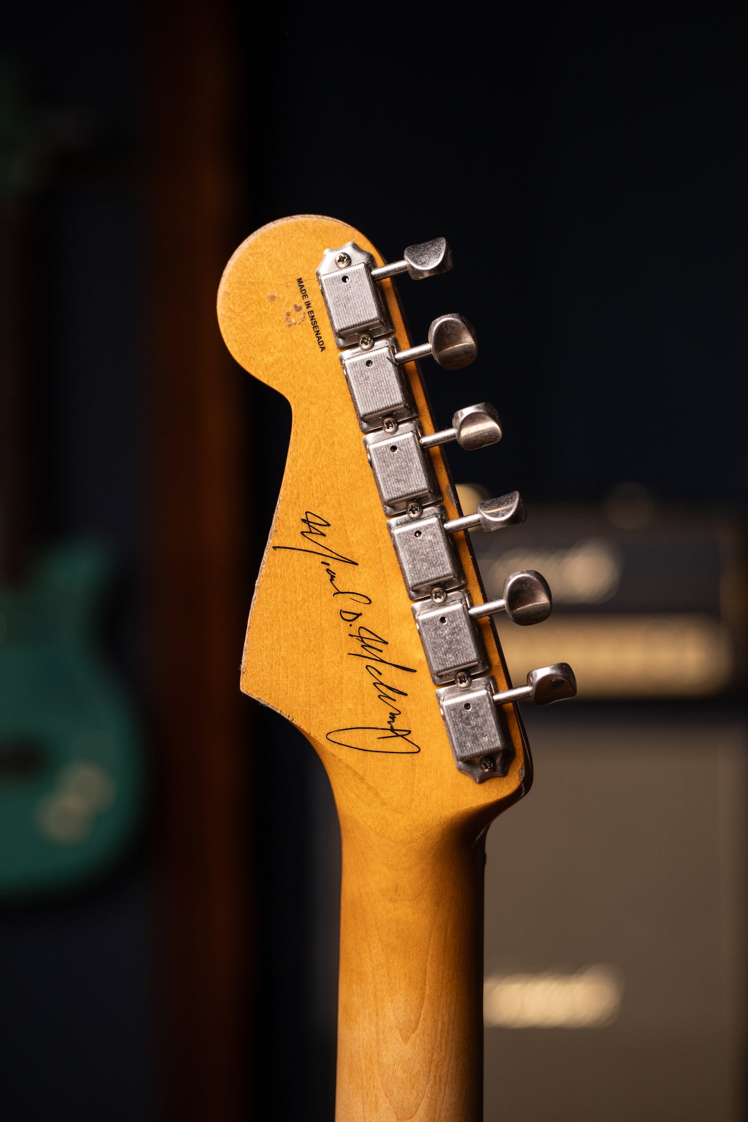 Fender Mike McCready Stratocaster Electric Guitar - 3-Color Sunburst
