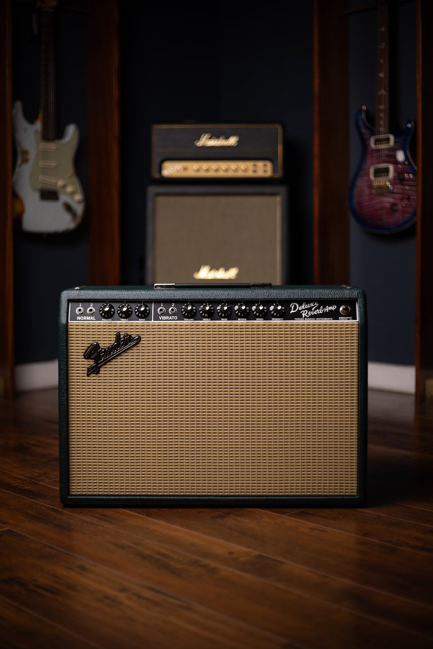 Fender ‘65 Deluxe Reverb 22-watt 1x12” Tube Combo Amp - British Racing Green