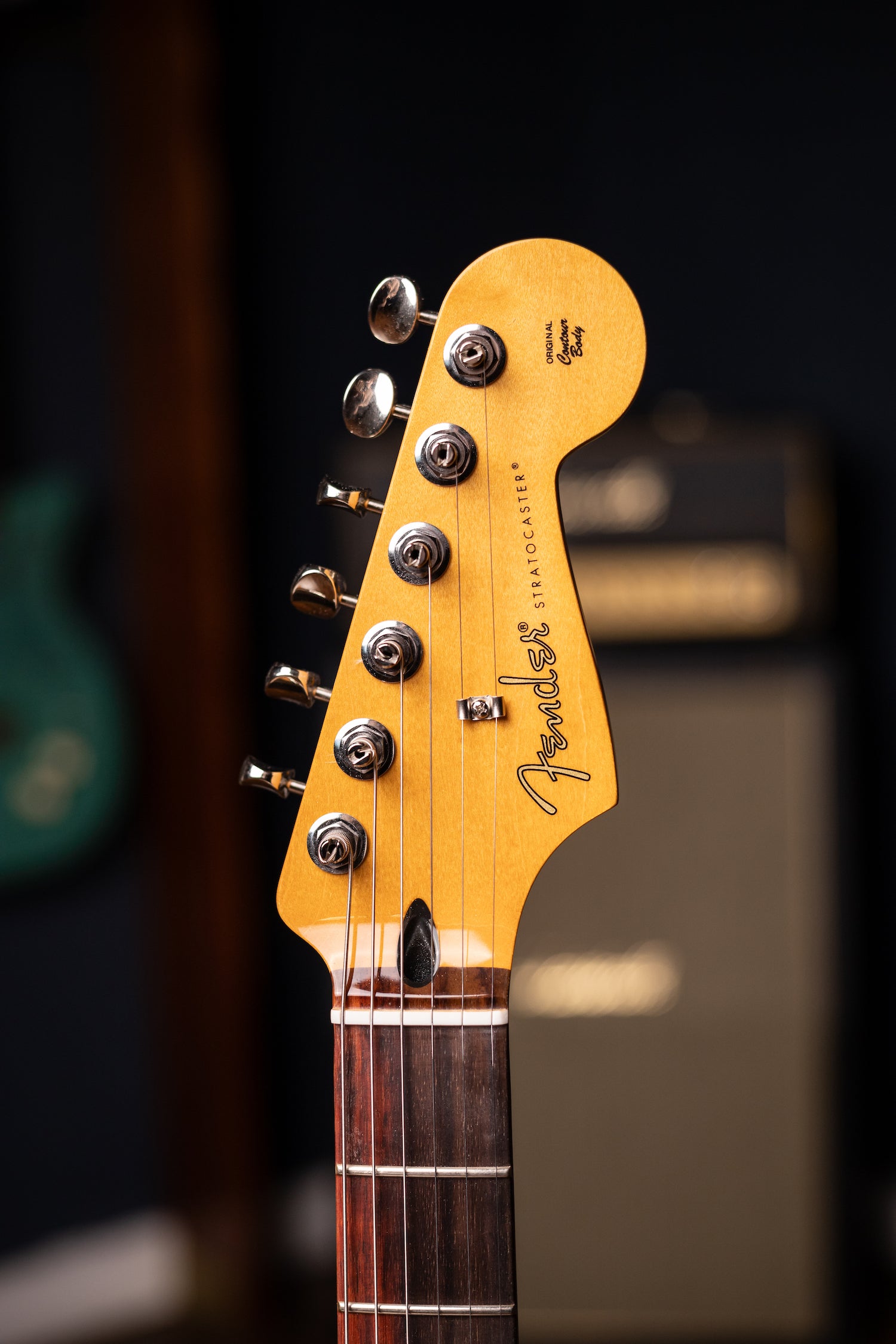 Fender Player II Stratocaster Electric Guitar - Limited-edition Sparkle 3-color Sunburst