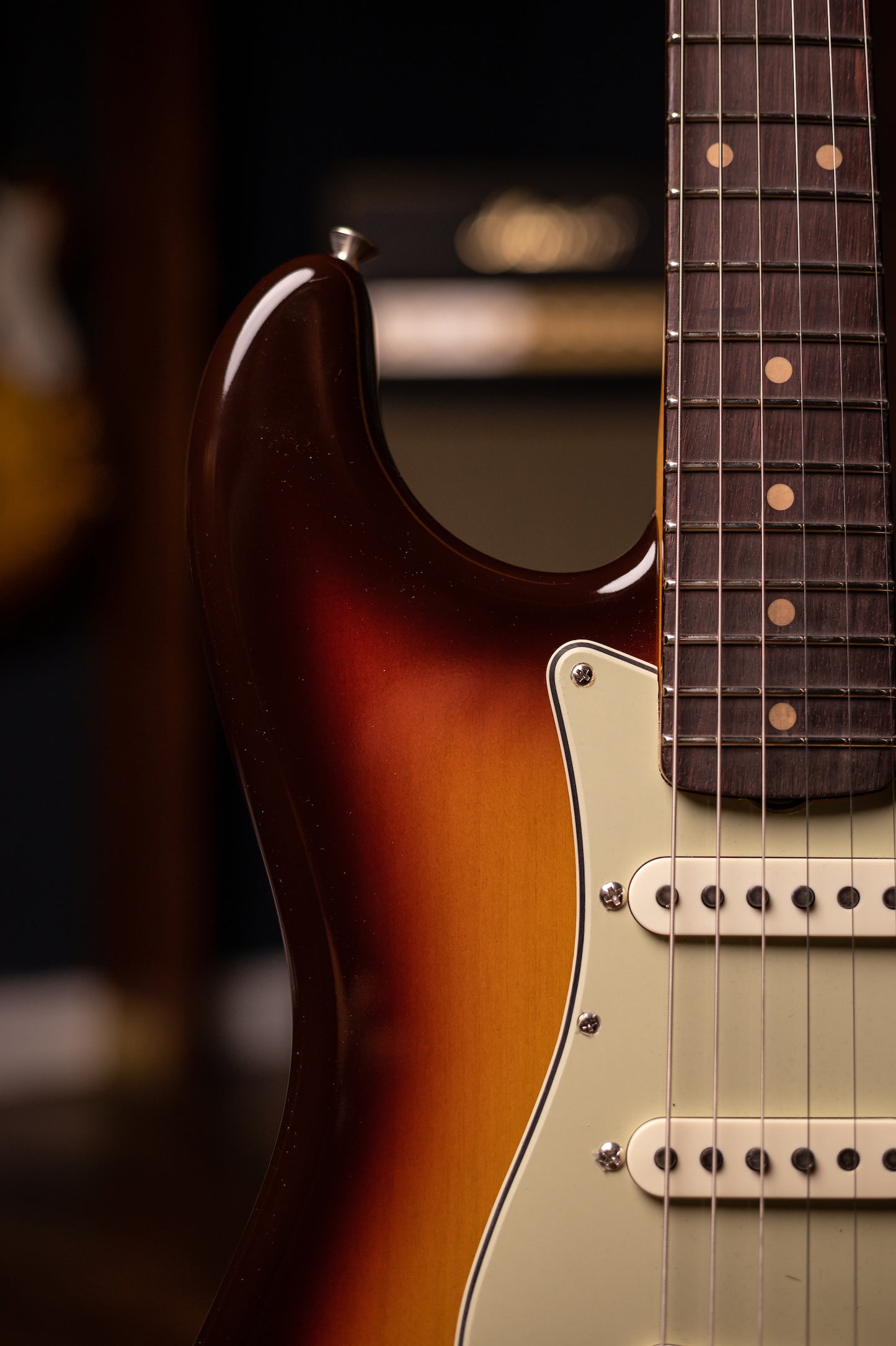 Fender Custom Shop Vintage Custom 1959 Stratocaster Electric Guitar - Chocolate 3-Color Sunburst
