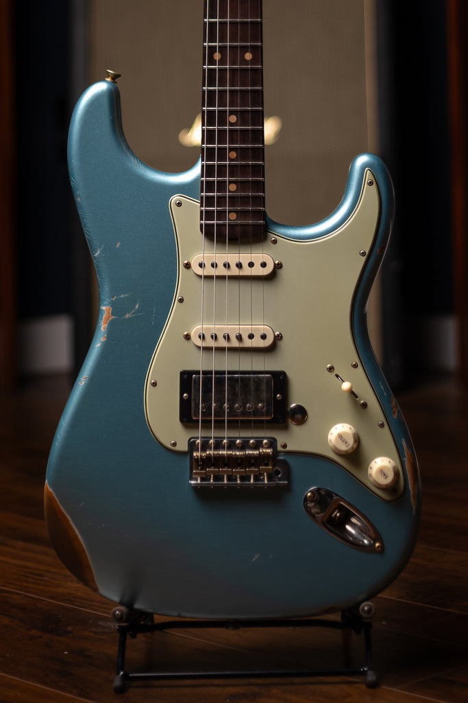 Fender Limited Edition '59 Stratocaster HSS Relic Electric Guitar - Daphne Blue Metallic