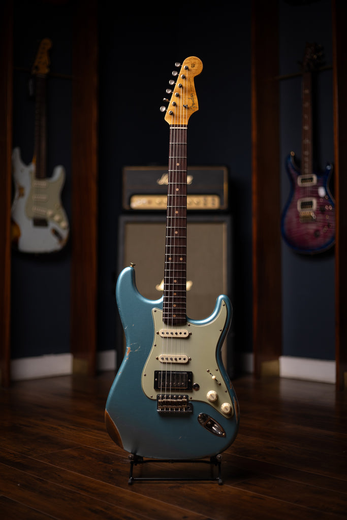 Fender Limited Edition '59 Stratocaster HSS Relic Electric Guitar - Daphne Blue Metallic