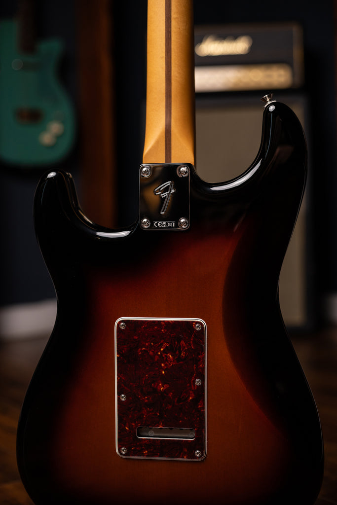 Fender Player II Stratocaster Electric Guitar - Limited-edition Sparkle 3-color Sunburst