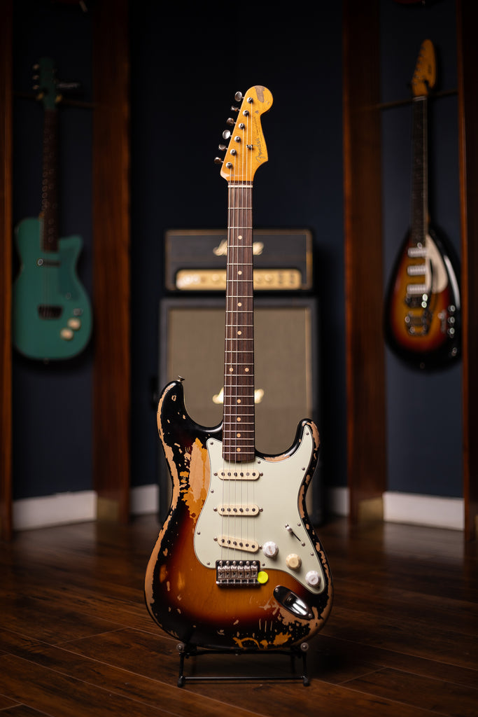 Fender Mike McCready Stratocaster Electric Guitar - 3-Color Sunburst