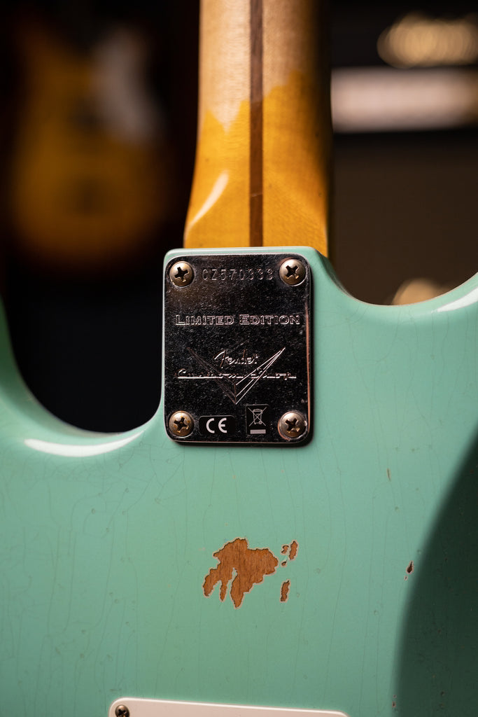 Fender Custom Shop Limited-Edition Fat '50s Stratocaster Relic Electric Guitar - Super Faded Aged Sea Foam Green