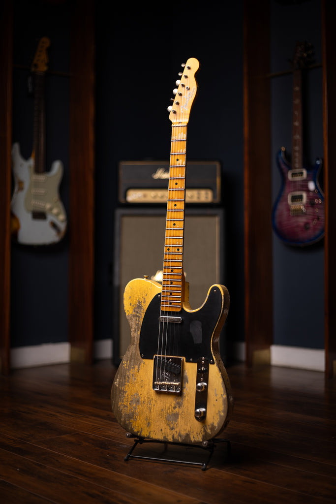 Fender 1954 Telecaster Super Heavy Relic Electric Guitar - Super Faded Aged Nocaster Blonde