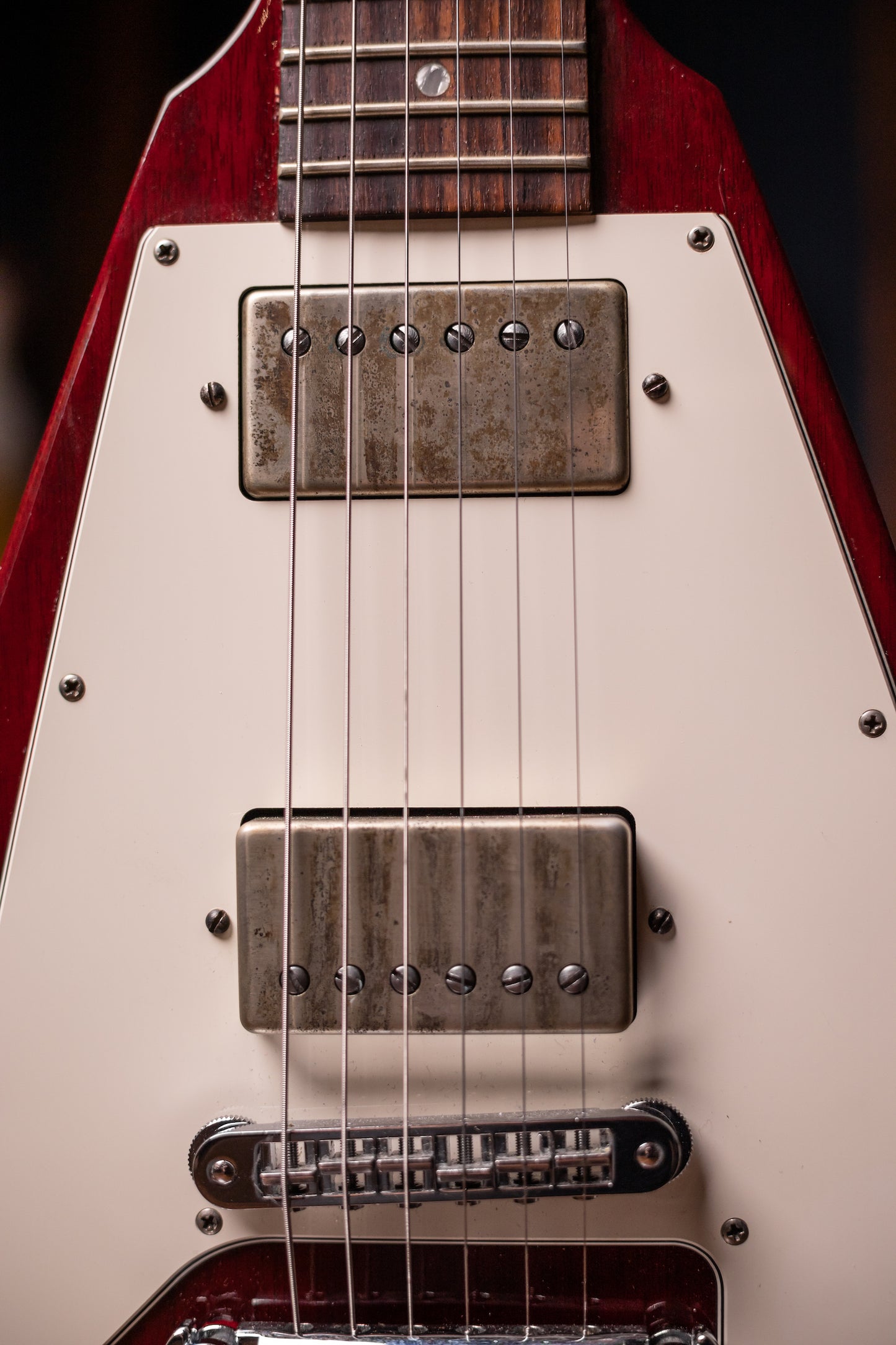 2001 Gibson '67 Flying V Electric Guitar - Cherry