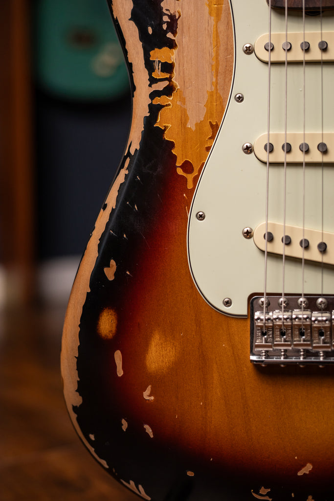 Fender Mike McCready Stratocaster Electric Guitar - 3-Color Sunburst