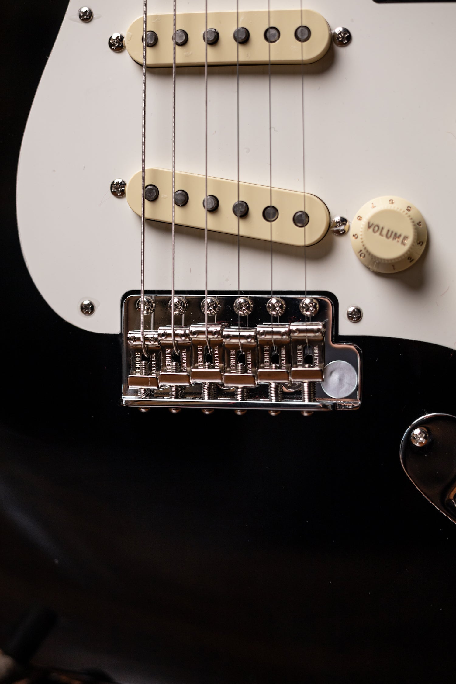 Fender American Vintage II 1957 Stratocaster® Electric Guitar - Black