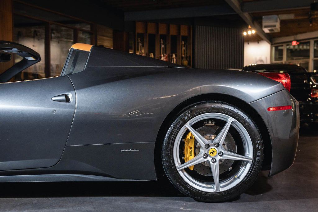 2015 Ferrari 458 Sider - Grigio Silverstone