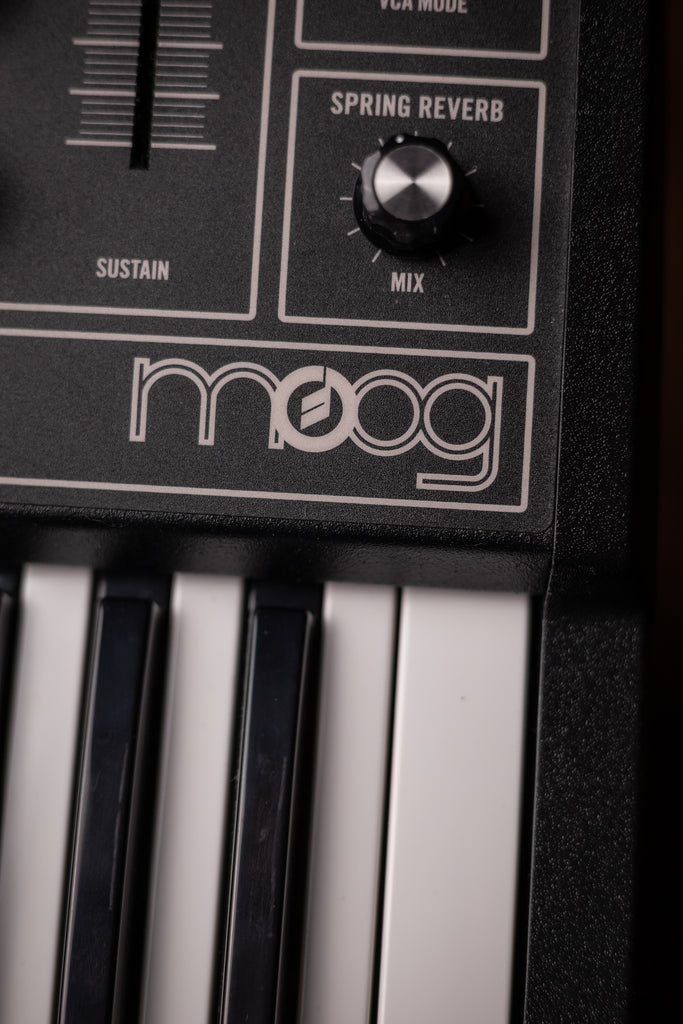 Moog GrandMother DARK edition