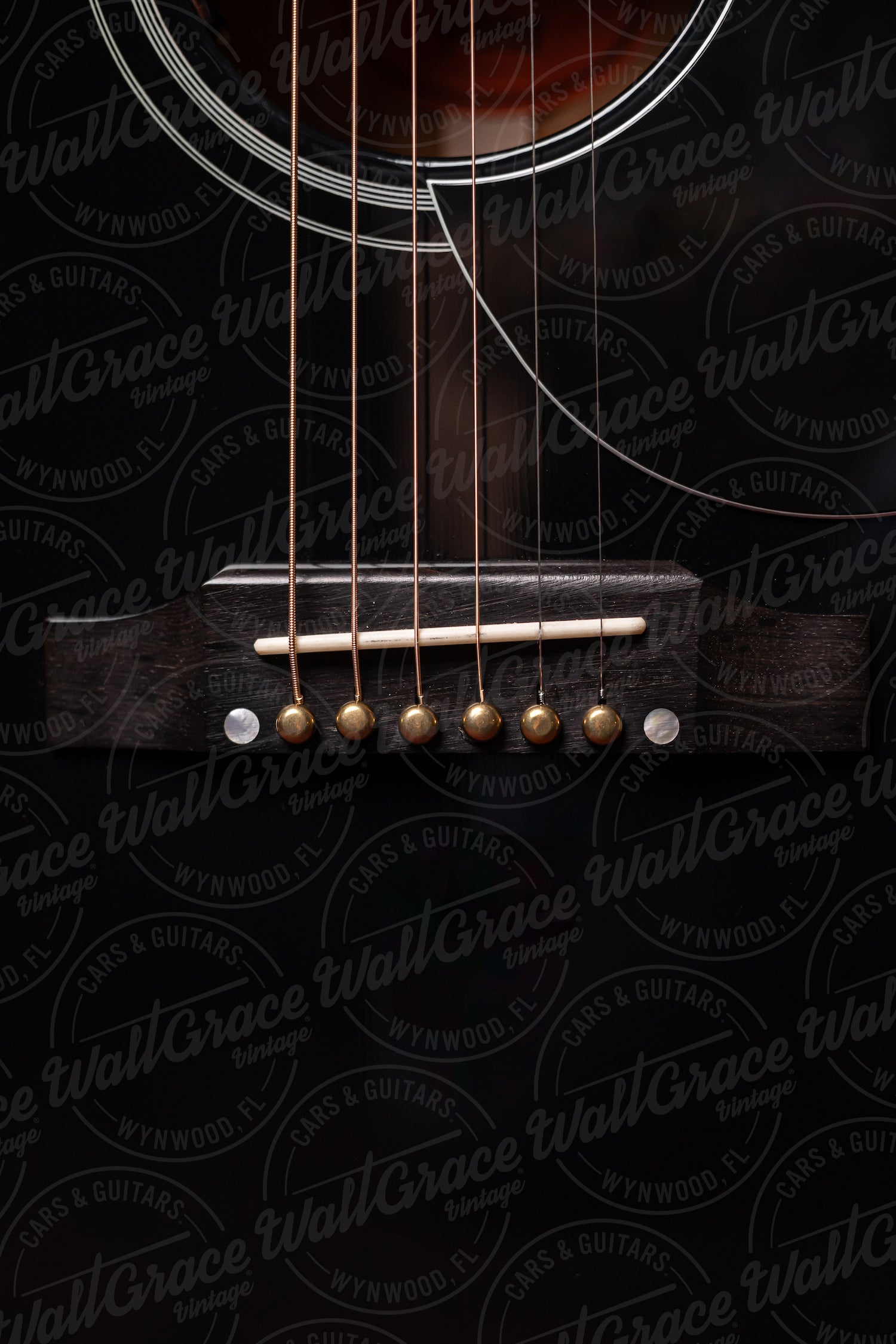 Gibson Acoustic Hummingbird Custom Acoustic-Electric Guitar - Ebony