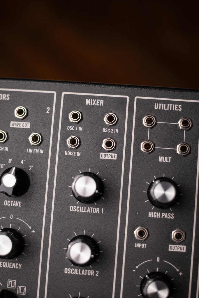 Moog GrandMother DARK edition
