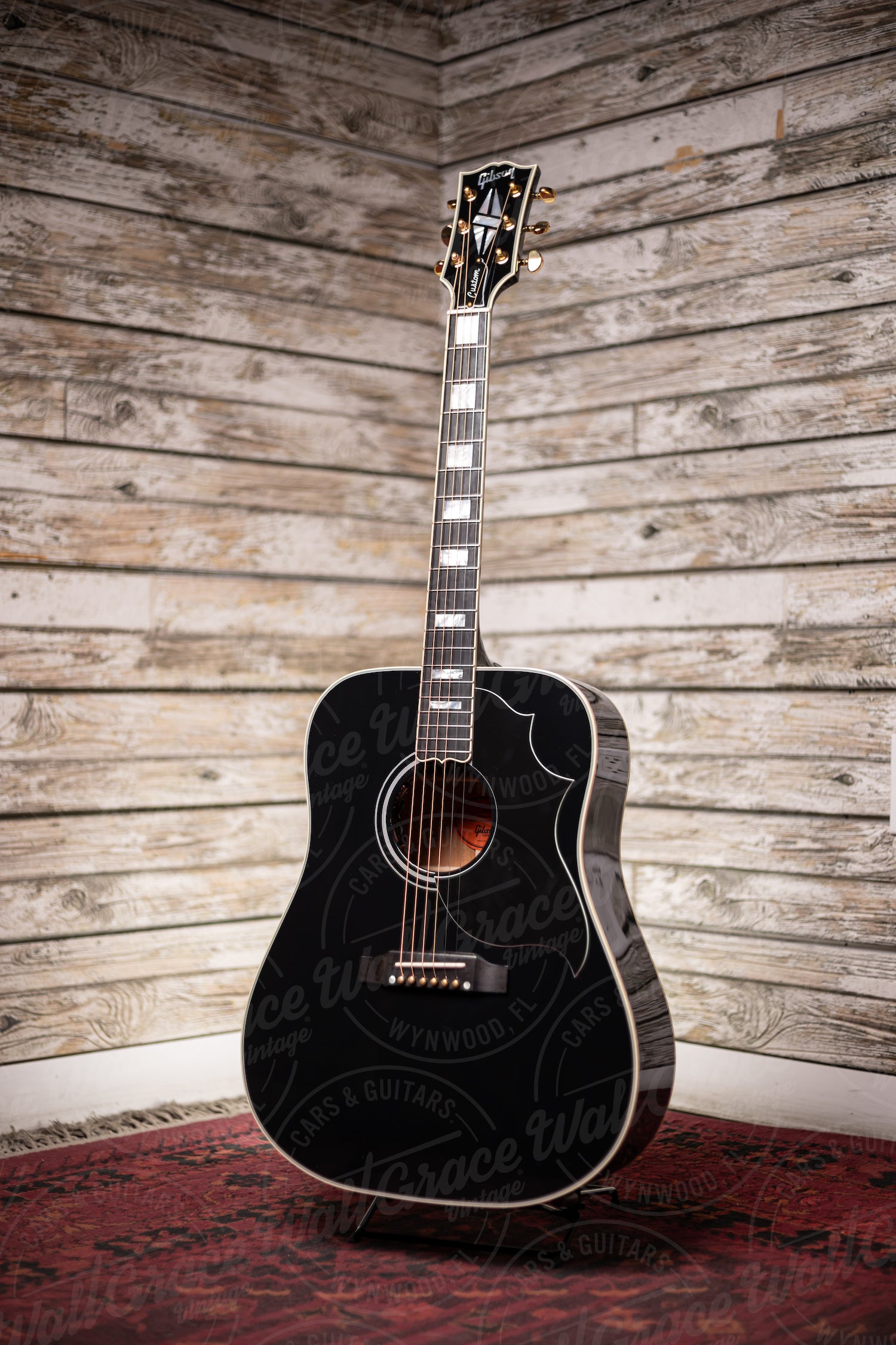 Gibson Acoustic Hummingbird Custom Acoustic-Electric Guitar - Ebony
