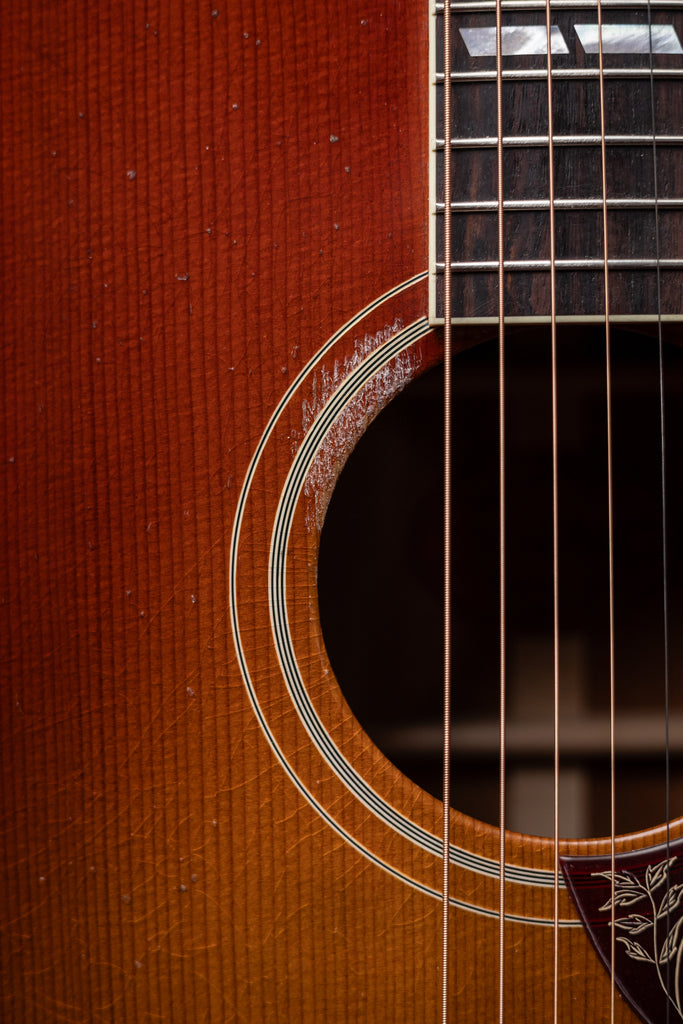 Gibson Custom Shop 1960 Hummingbird Murphy Lab Light Aged Acoustic Guitar - Cherry Sunburst