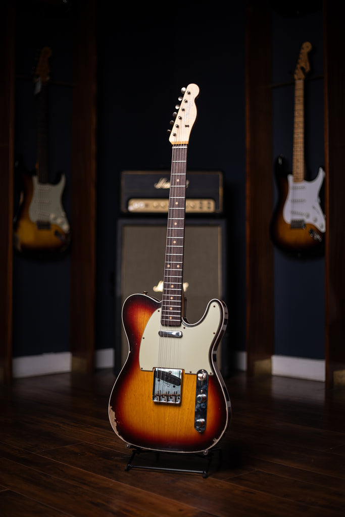 Fender Custom Shop Limited 1960 Telecaster Custom Relic Electric Guitar - Chocolate 3-Color Sunburst