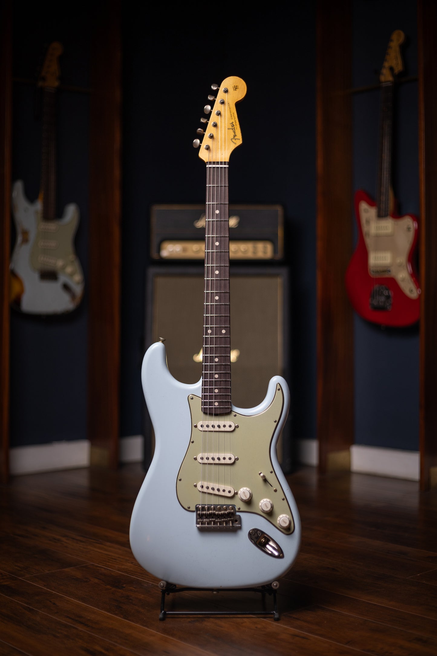 Fender Masterbuilt Greg Fessler '62 Stratocaster® Journeyman Relic® Electric Guitar  - Pale Sonic Blue 