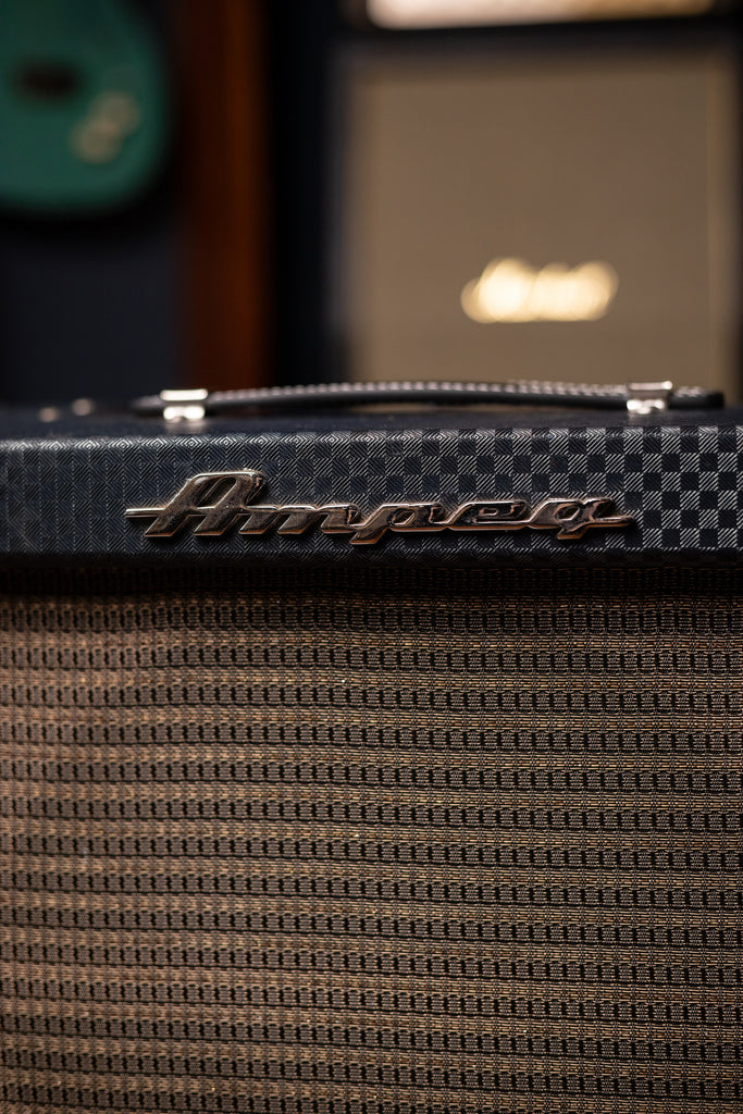 1966 Ampeg Jet 12 D