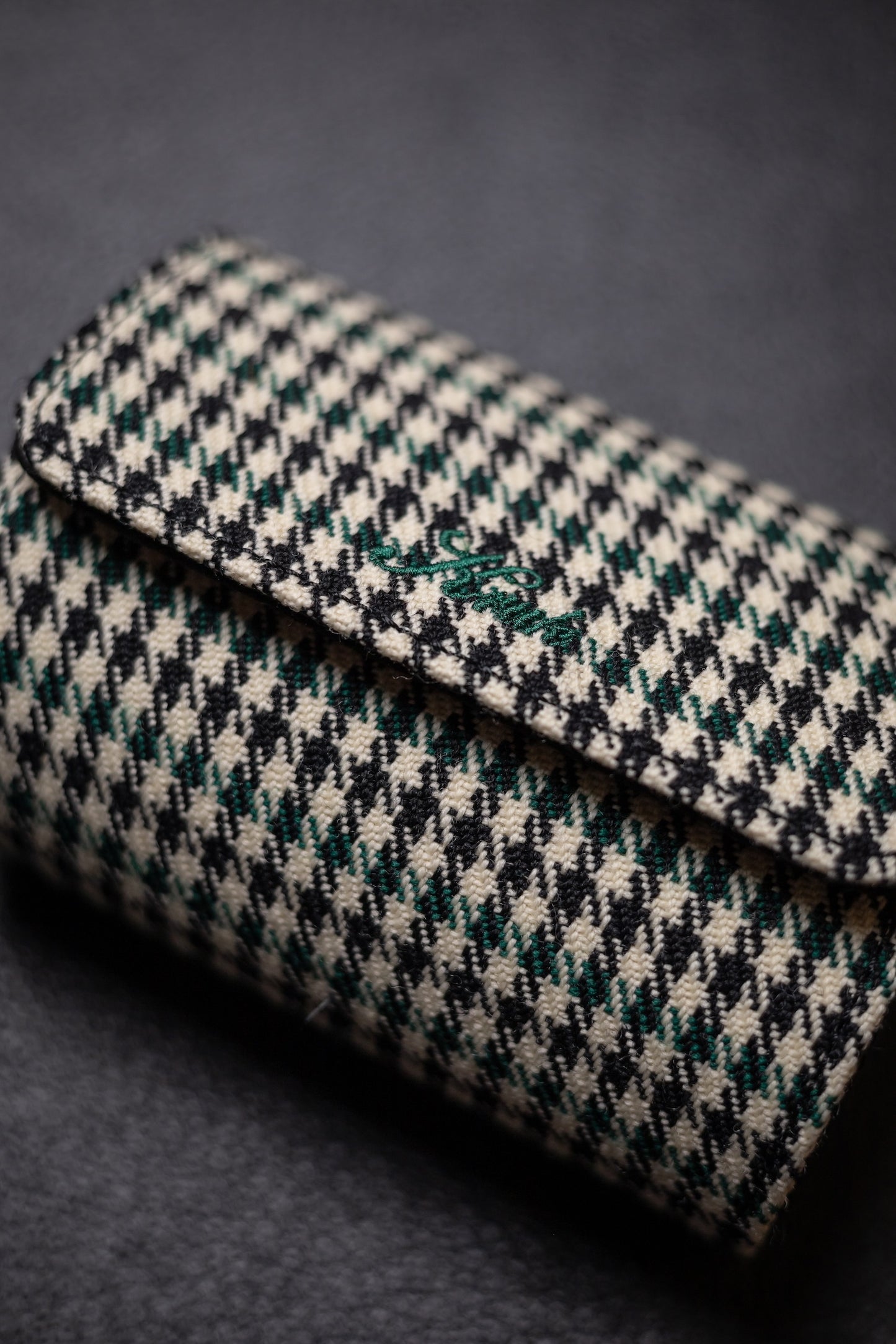 KRUK Green Pepita w/ Black 2-Watch Case