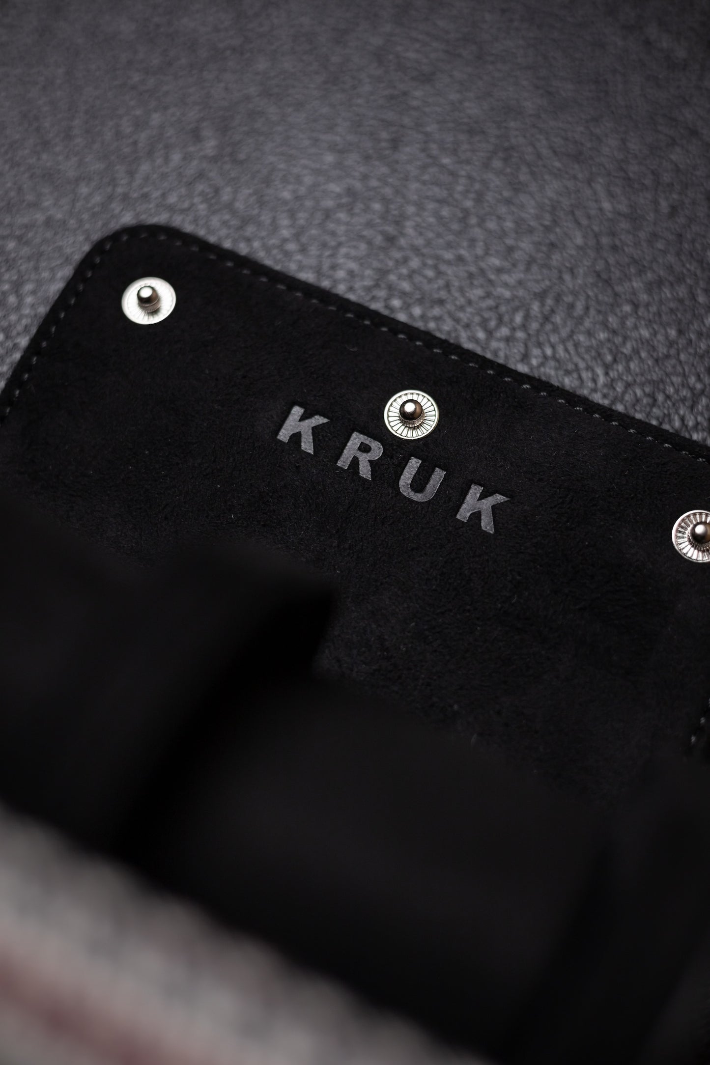 KRUK Red Pepita 2-Watch Case