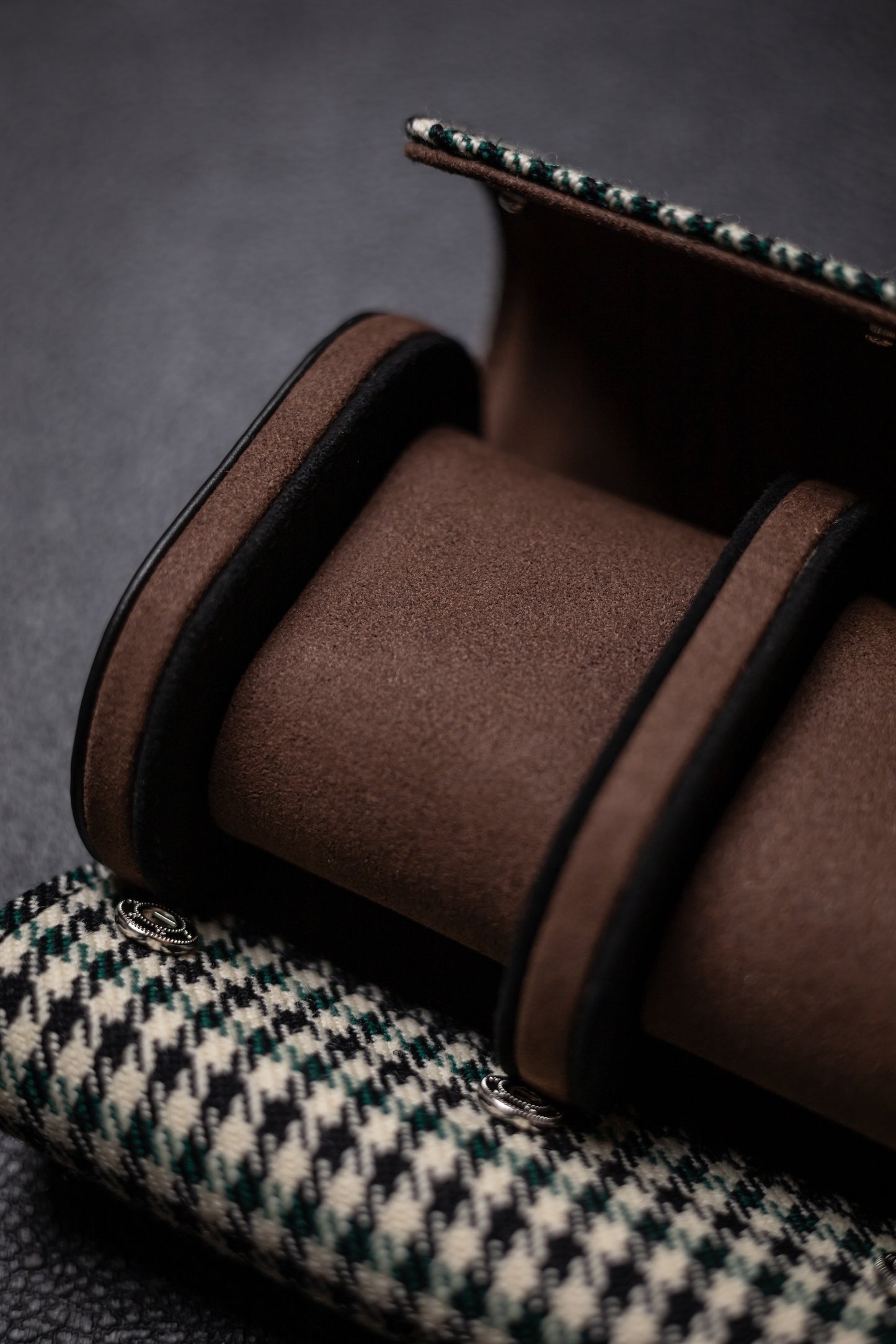 KRUK Green Pepita w/ Chocolate 2- Watch Case