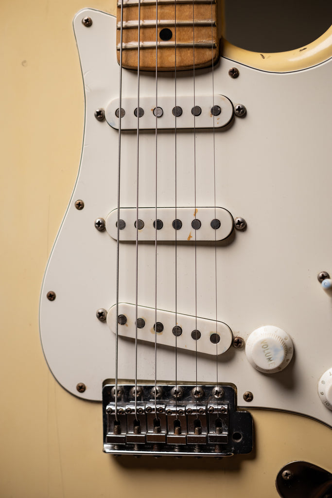 1974 Fender Stratocaster Electric Guitar - White