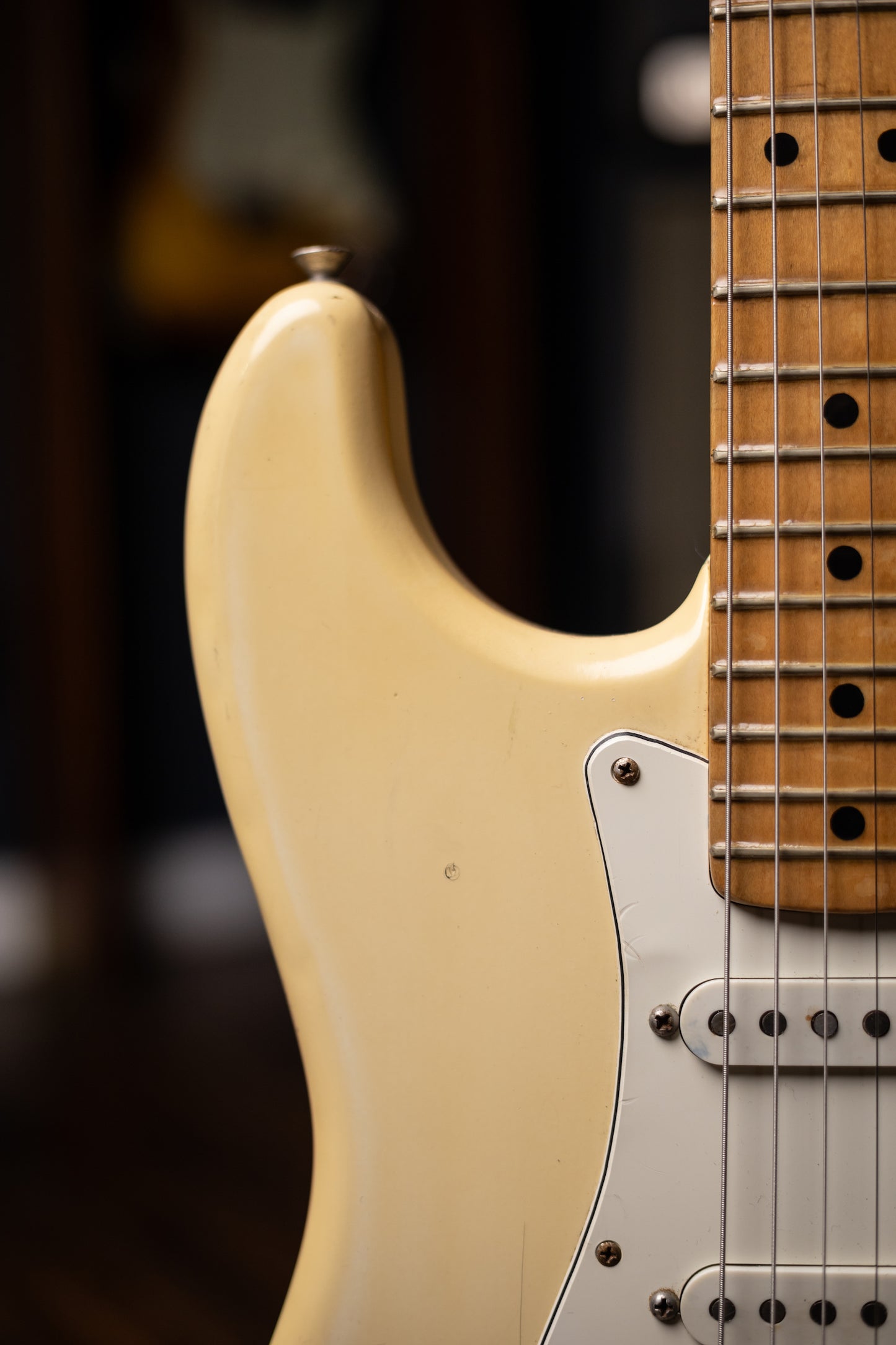 1974 Fender Stratocaster Electric Guitar - White
