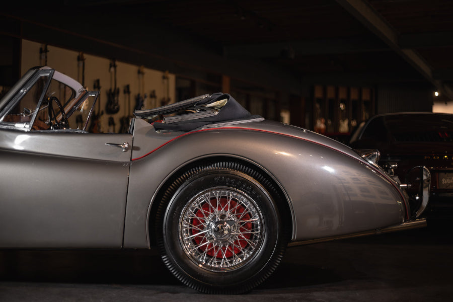 1954 Jaguar XK120 Drophead Coupé - Grey Metallic