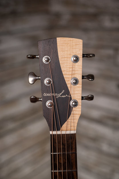 Donovan Leah Guitars Caroline Benchmark Acoustic Guitar - Natural