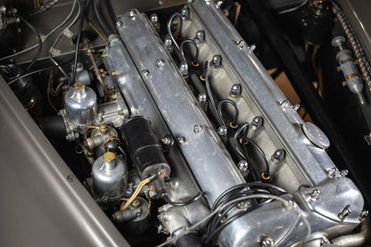 1954 Jaguar XK120 Drophead Coupé - Grey Metallic