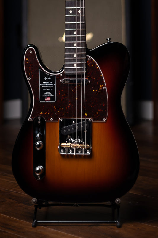 Fender American Professional II Telecaster Left-Hand 3 - Color Sunburst