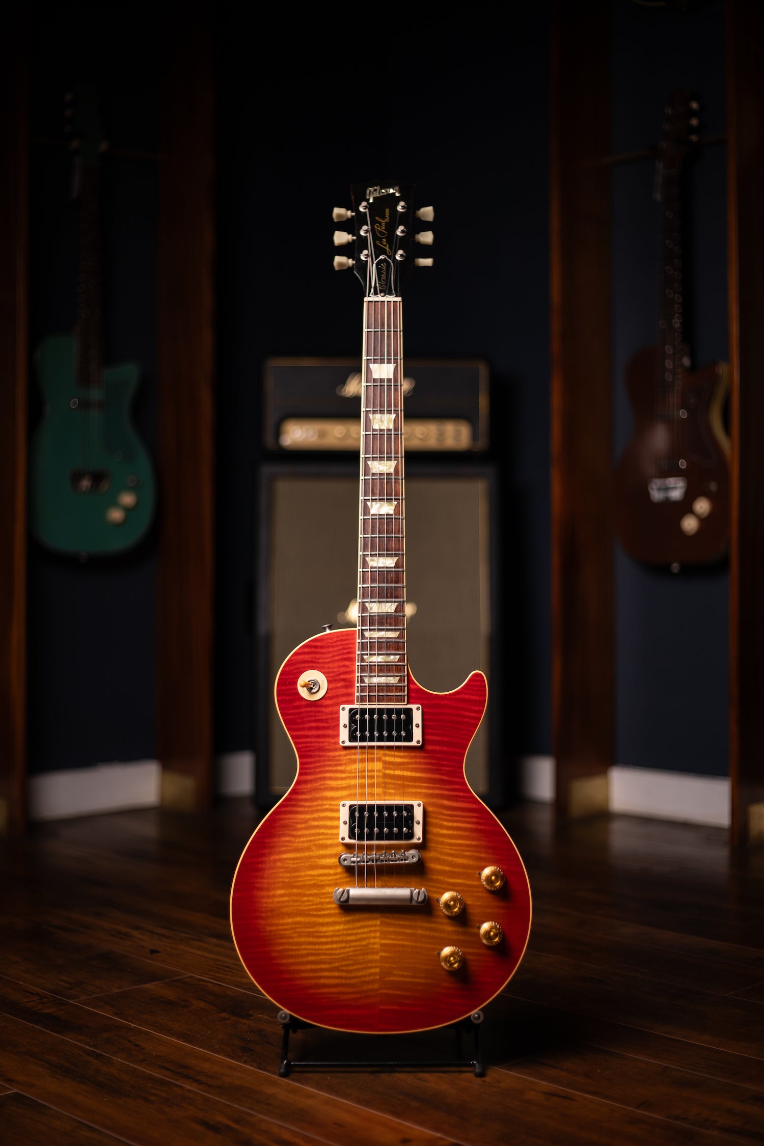 1996 Gibson Les Paul Classic Premium Plus Electric Guitar - Cherry Sunburst