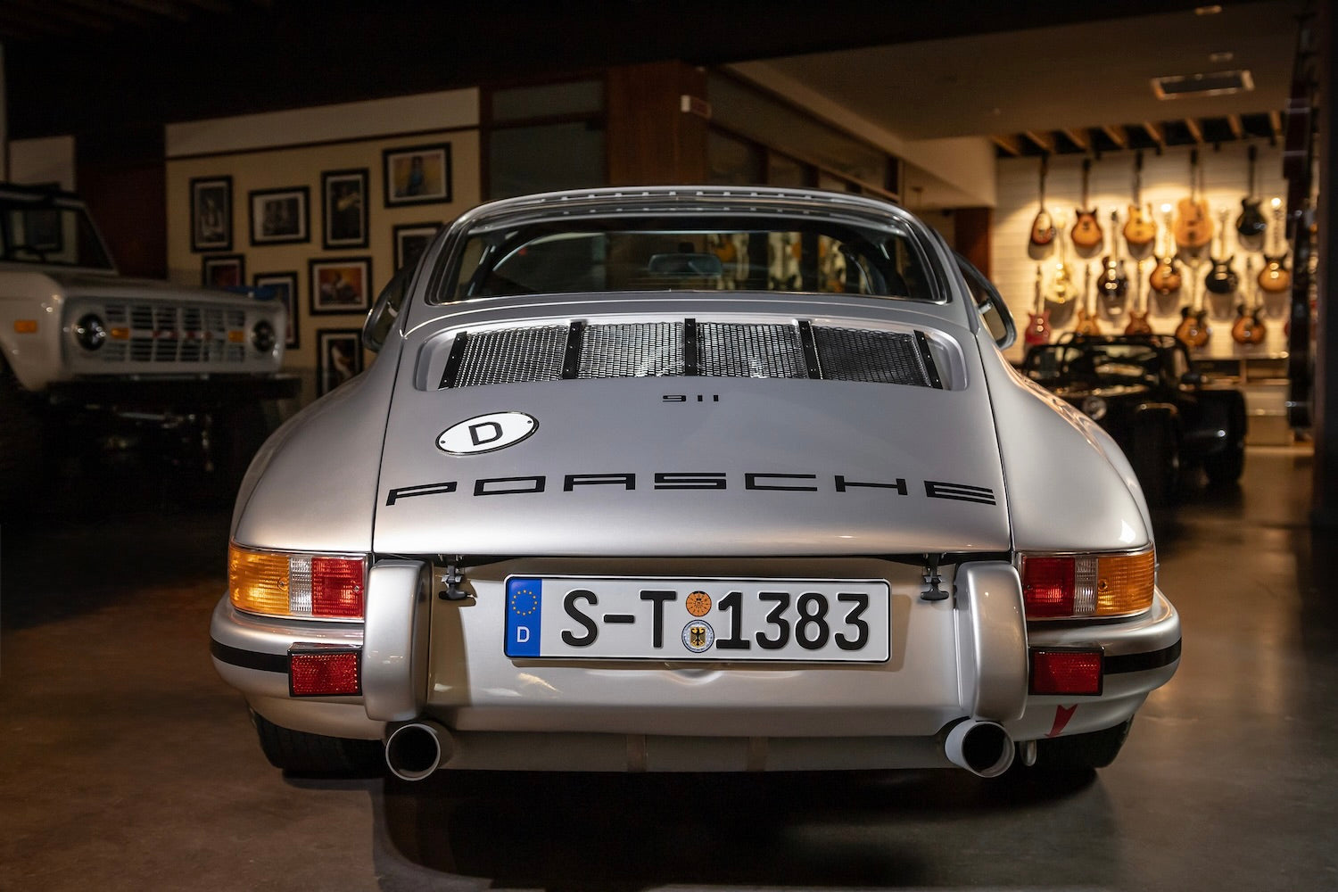 1970 Porsche 911 ST | Silver Metallic