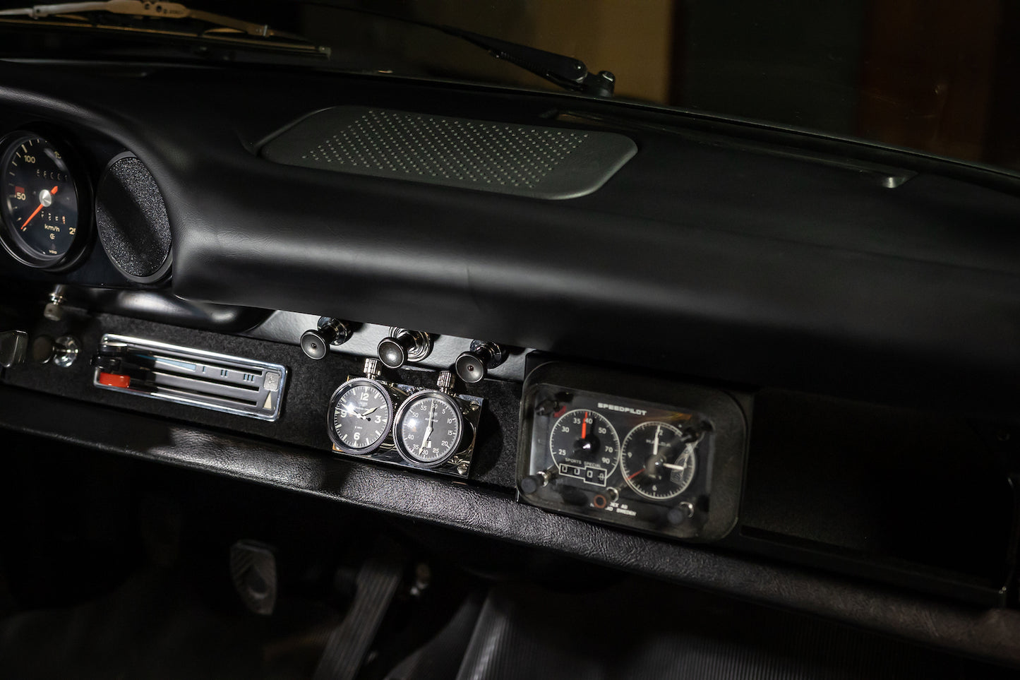 1970 Porsche 911 ST | Silver Metallic