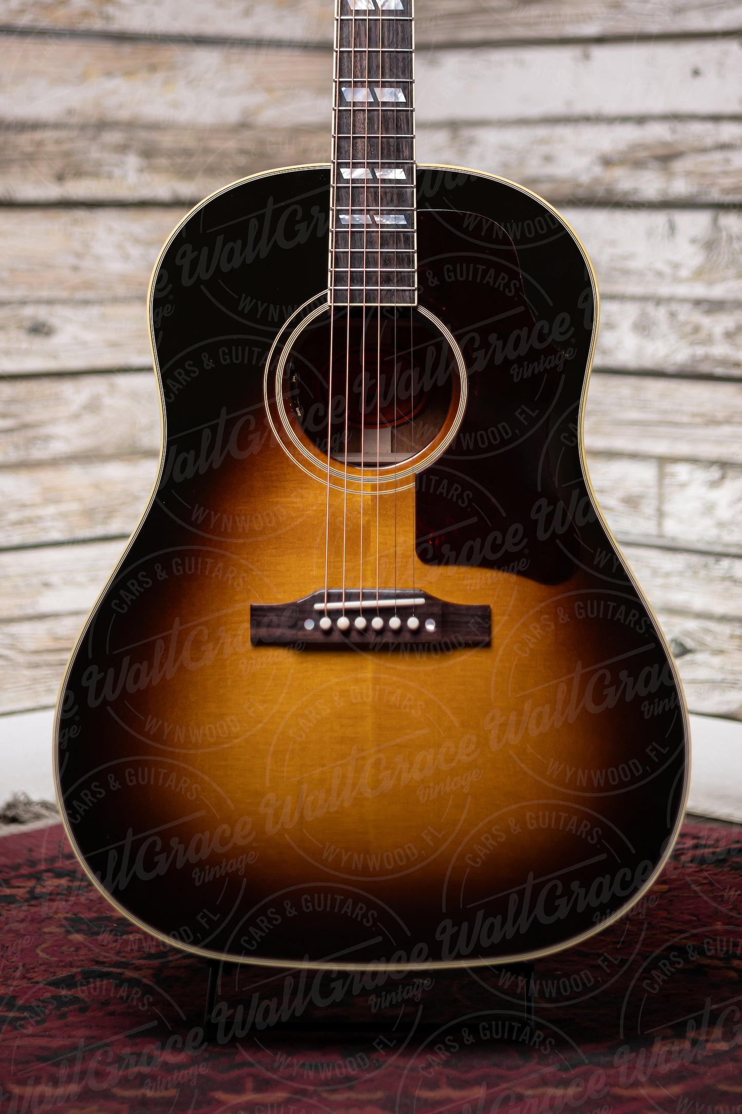 Gibson Southern Jumbo Original Acoustic Guitar - Vintage Sunburst